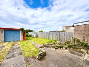 Photo 19- click for photo gallery